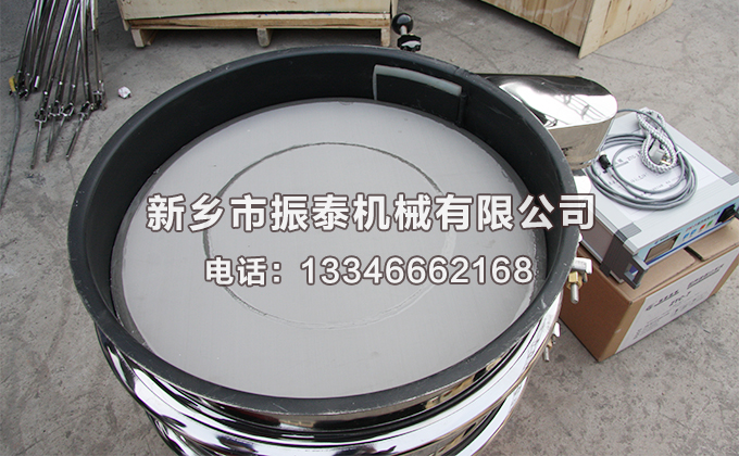 正極材料特氟龍超聲波振動(dòng)篩為什么需要噴特氟龍材質(zhì)呢？